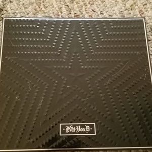 Kat von d star studded